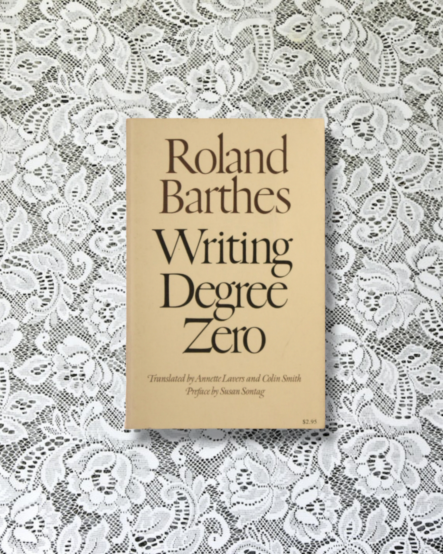 Writing degree zero by Roland Barthes