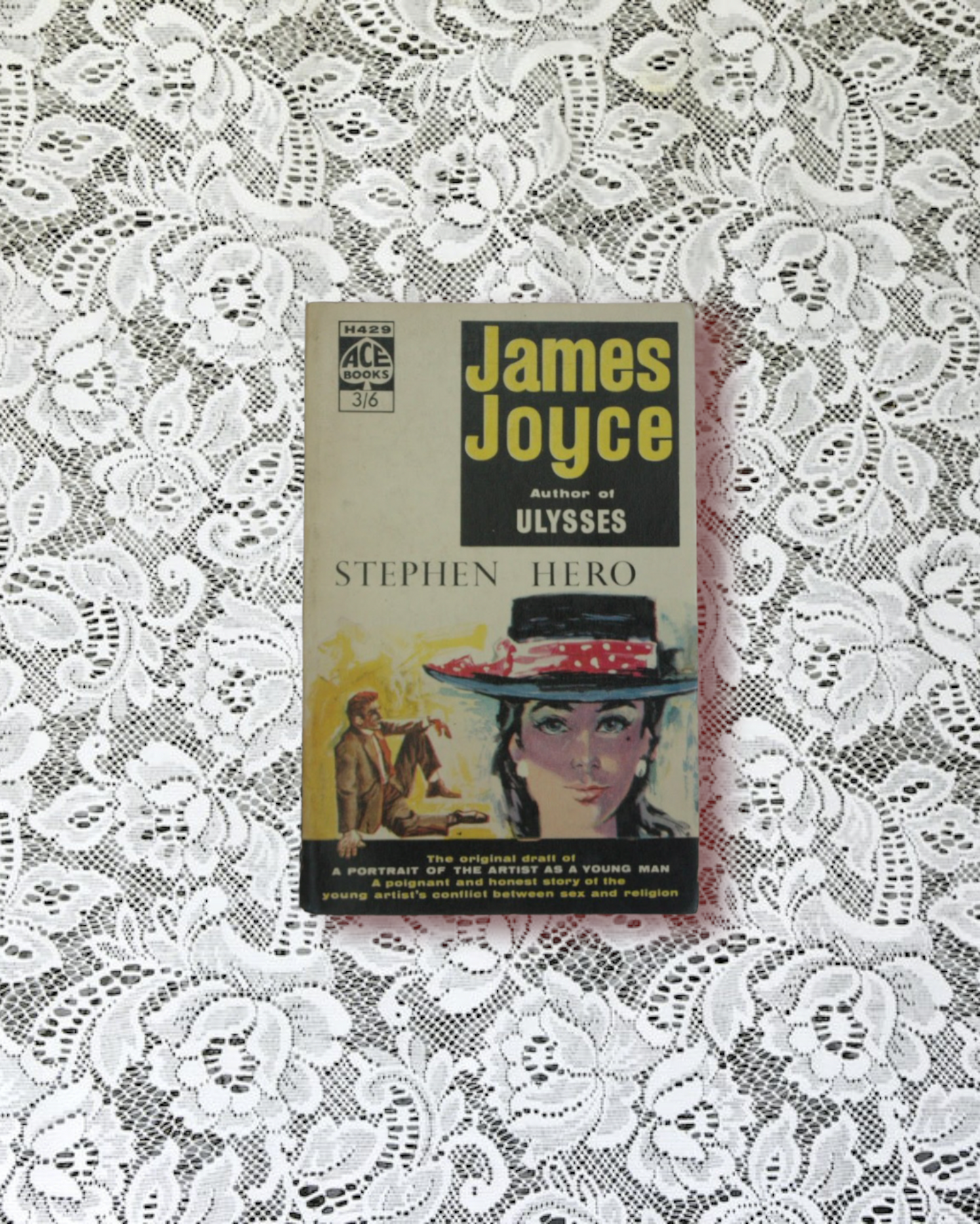 Stephen Hero by James Joyce